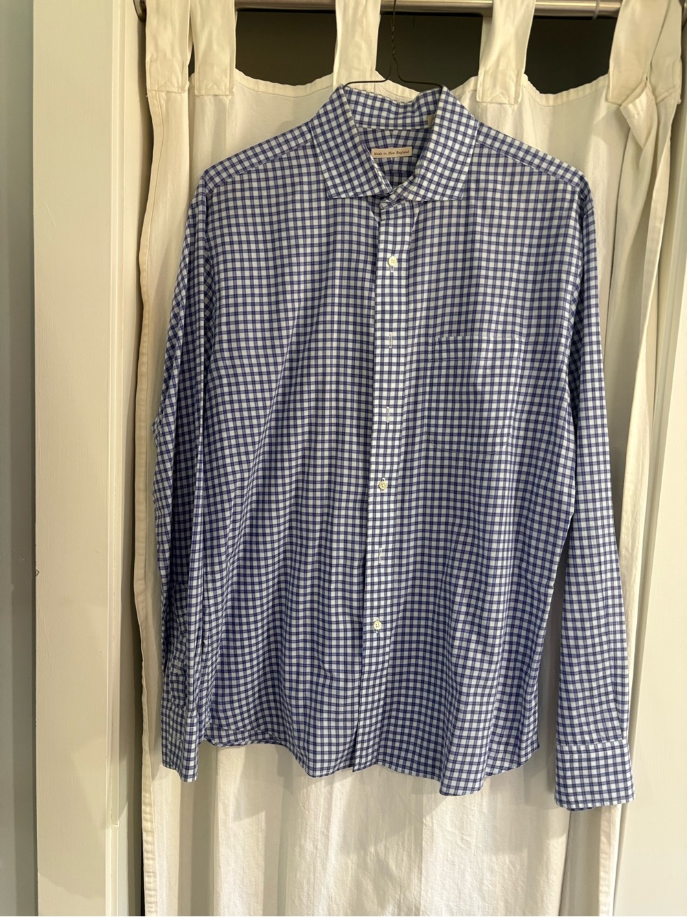 Made in New England Men's Blue Gingham Button-Up Shirt